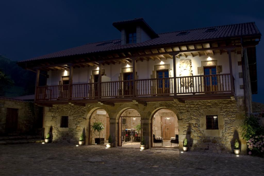 La Casona De Llerana Hotel Villacarriedo ภายนอก รูปภาพ