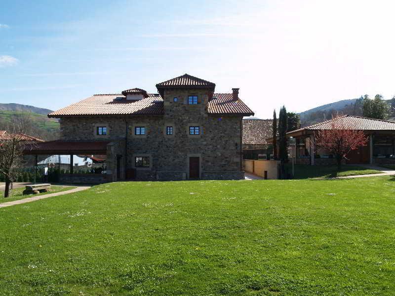 La Casona De Llerana Hotel Villacarriedo ภายนอก รูปภาพ