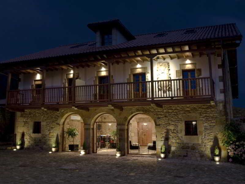 La Casona De Llerana Hotel Villacarriedo ภายนอก รูปภาพ